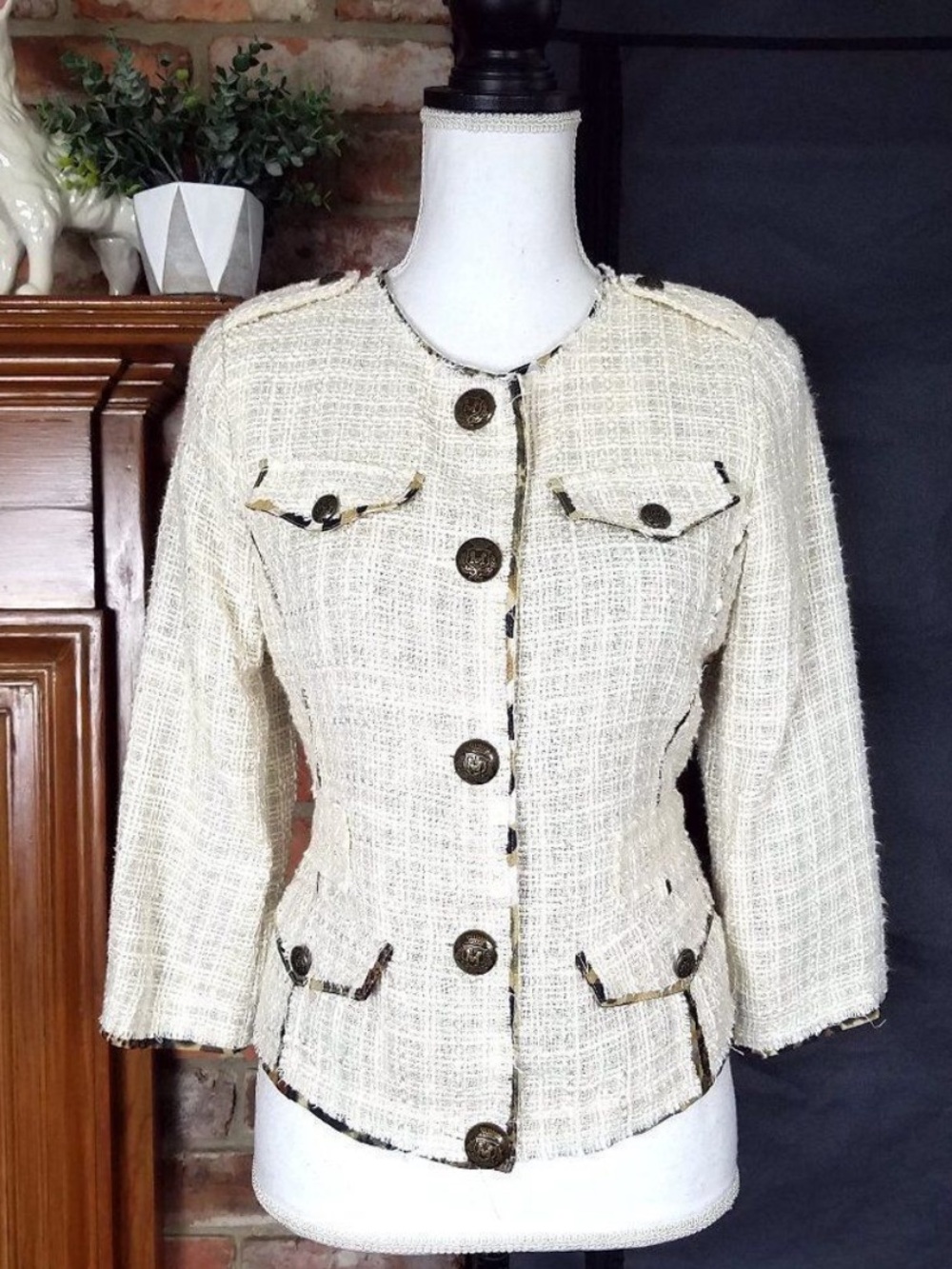 NWT Just B Cream Metallic Tweed Button Front Blazer Jacket Size 4